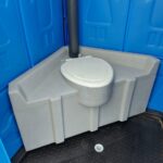 Бак туалетный в кабину